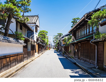 古い町並みが残る近江八幡新町通り 滋賀県の写真素材