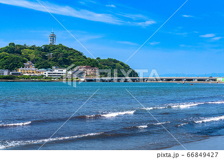 神奈川県 江ノ島 夏の海の写真素材