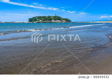 《神奈川県》江ノ島・夏の海 66849432