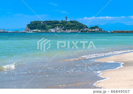 《神奈川県》江ノ島・夏の海 66849507