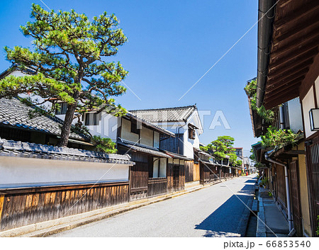 古い町並みが残る近江八幡新町通り 滋賀県の写真素材
