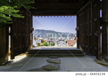 三原城下 宗光寺 山門 広島県三原市 三原城下 宗光寺 山門 広島県三原市 66856236