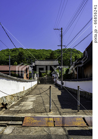 三原城下　宗光寺　山門　広島県三原市 66856241