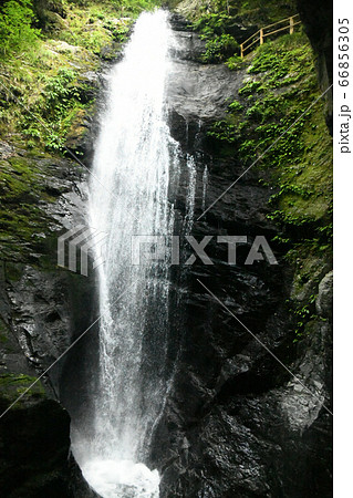 蜻蛉の滝 66856305