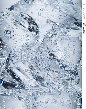 フレッシュなソーダのクローズアップ 66856404