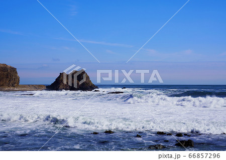 太平洋と奇岩　日高耶馬渓周辺 66857296