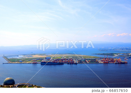 大阪市住之江区、南港の鳥瞰風景、コスモタワーの展望台から見る街並み【6月】 66857650