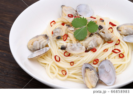 ボンゴレ　スパゲティ 66858983