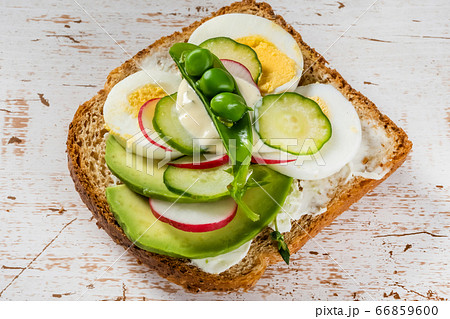 オープンサンドイッチ　Open sandwich  66859600