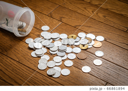 小銭 一円玉 釣銭 増える 小銭 一円玉 釣銭 増える 66861894
