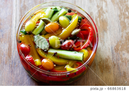 夏野菜のピクルス 66863618