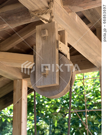 井戸の釣瓶 66863697