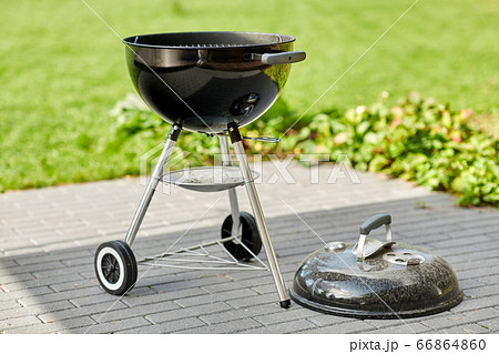bbq grill brazier outdoors 66864860