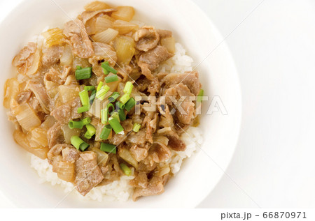 豚肉と蒟蒻のヘルシー丼 66870971