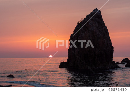 持石海岸夕日 持石海岸夕日 66871450