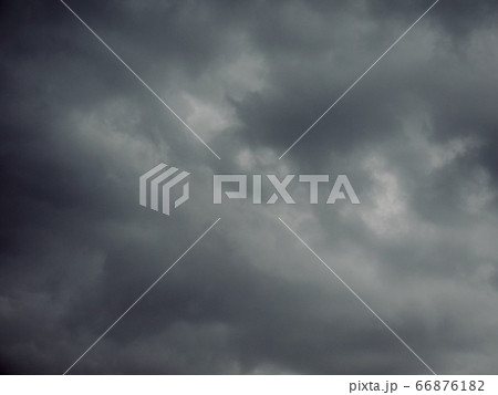 暗雲 暗 台風 66876182