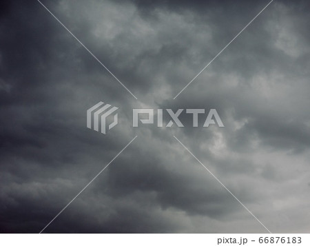 暗雲 暗 台風 66876183