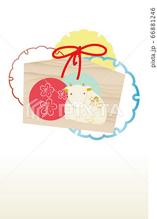 牛の絵馬と雪輪背景の年賀はがきのイラストのイラスト素材