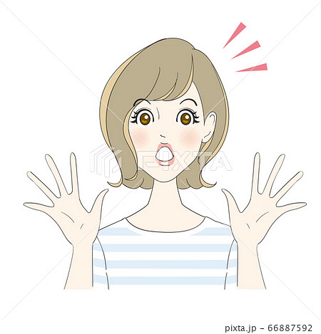 びっくりする女性 66887592