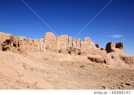 アヤズカラ遺跡             66888145