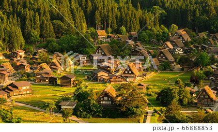 初夏の白川郷(夕暮れ) 初夏の白川郷(夕暮れ) 66888853