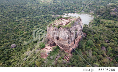 スリランカ　シーギリヤ 66895280