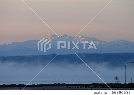 富山湾 立山の日の出 富山湾 立山の日の出 66896652