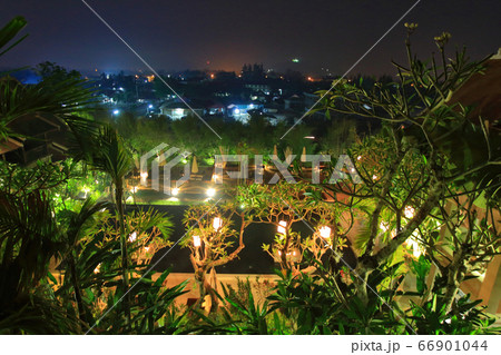 ラオス　ルアンパバーン　リゾート地の風景 66901044