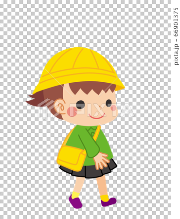 テクテク歩いている幼稚園児の女の子 テクテク歩いている幼稚園児の女の子 66901375