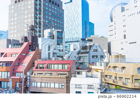 東京 渋谷の街並み ビル群 オフィス街 住宅地 の写真素材