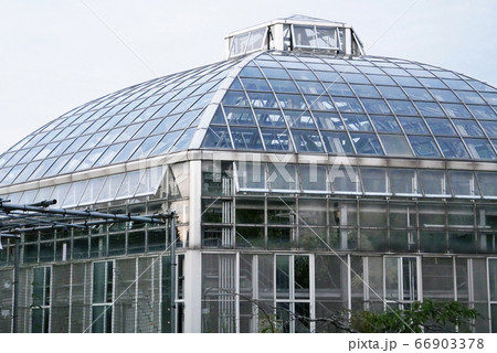 風景自然建築物写真 秋田の古めかしい温室 風景自然建築物写真 秋田の古めかしい温室 66903378