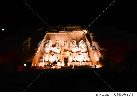 エジプトの世界遺産アブ・シンベル神殿(Temples of Abu Simbel) 66906373