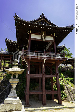 竹原の街並み　西方寺　普明閣　広島県竹原市 66908307