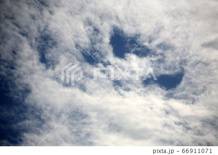 空　春の嵐 66911071