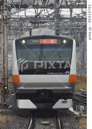 JC］中央快速線E233系電車（快速：東京⇔高尾）の写真素材