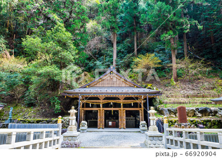 金峯山寺塔頭・脳天大神、龍王院(奈良県吉野郡吉野町吉野山)2020年4月 金峯山寺塔頭・脳天大神、龍王院(奈良県吉野郡吉野町吉野山)2020年4月 66920904