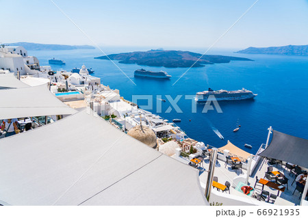 【ギリシャ】青と白の世界サントリーニ島の絶景(8月) 【ギリシャ】青と白の世界サントリーニ島の絶景(8月) 66921935