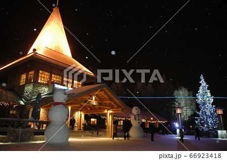 フィンランド、ロヴァニエミ、サンタクロース・ヴィレッジ フィンランド、ロヴァニエミ、サンタクロース・ヴィレッジ 66923418