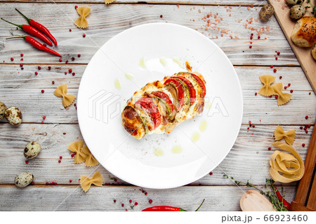 Schnitzel milan turkey fillet tomatoes zucchini 66923460