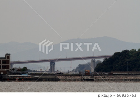 児島湖からの児島湾大橋 児島湖からの児島湾大橋 66925763