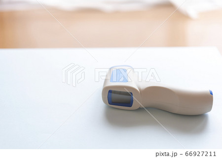 非接触式温度計 66927211