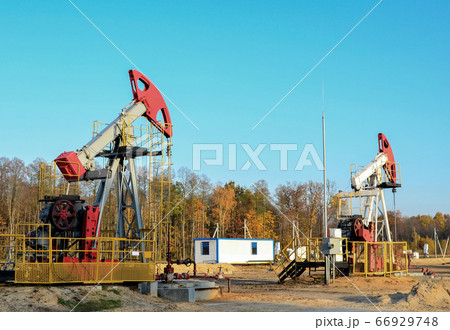 The war on oil prices caused by the coronavirus. Oil prices fall due to global crisis.  66929748