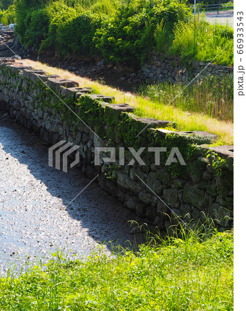 大村藩お船蔵跡(長崎県大村市:玖島城の船蔵) 大村藩お船蔵跡(長崎県大村市:玖島城の船蔵) 66933543