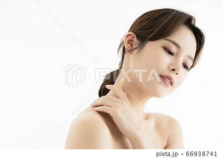 ビューティー 女性 女 66938741