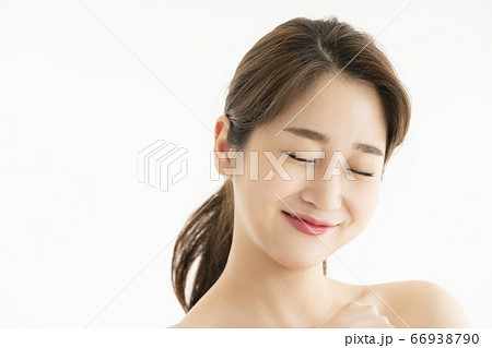ビューティー 女性 女 66938790