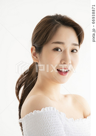 女性 女 女の子 66938871