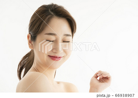 ビューティー 女性 女 66938907