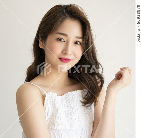 女性 女 女の子 66938979