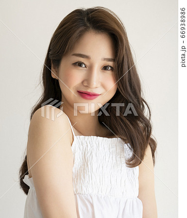 女性 女 女の子 66938986