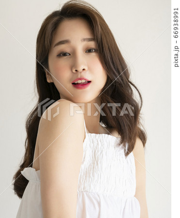 女性 女 女の子 66938991